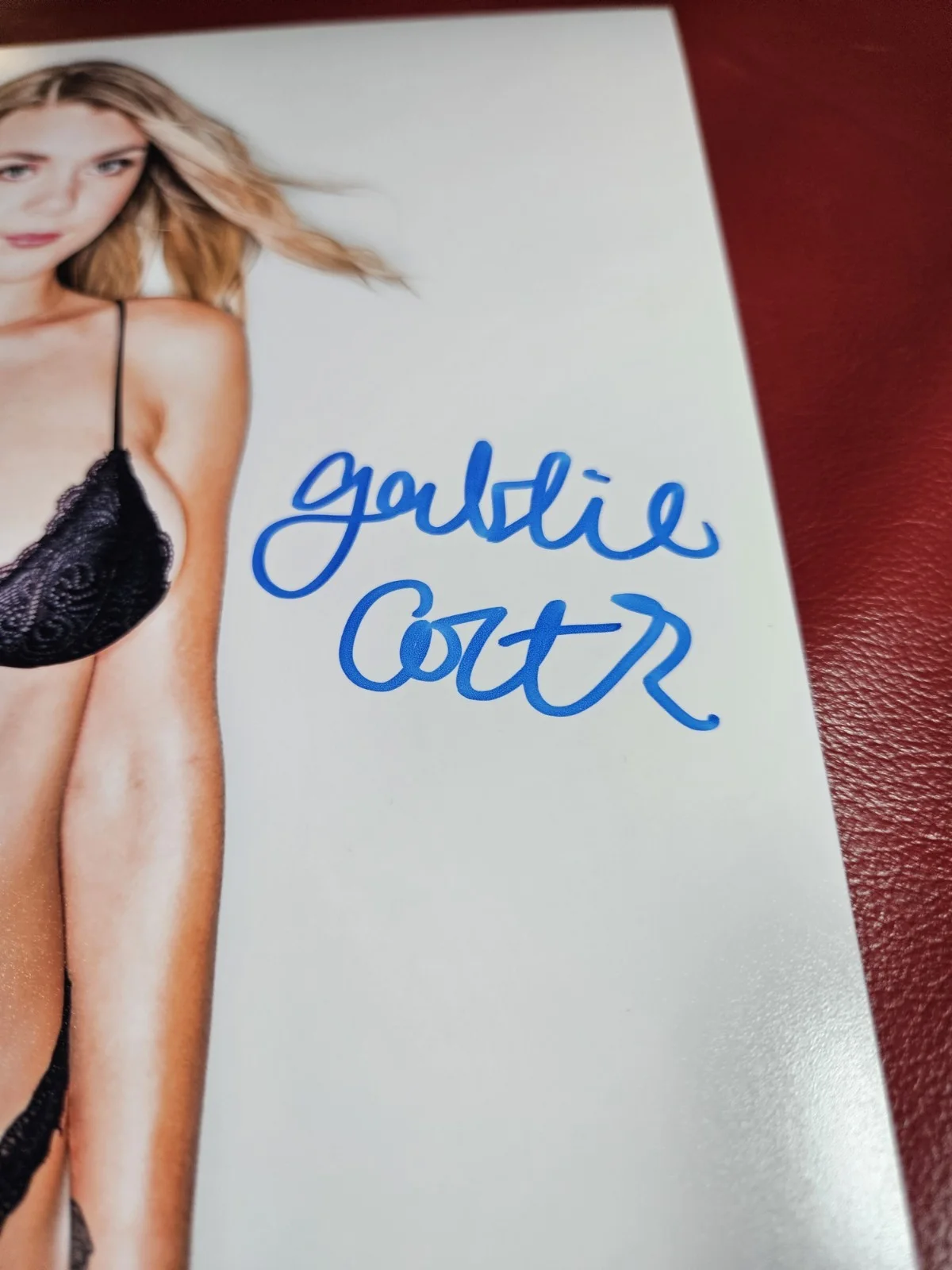 Gabbie Carter — Gabbie Carter (Adult Film Star) Signed Autograhped 8x10 Photo, изображение 2