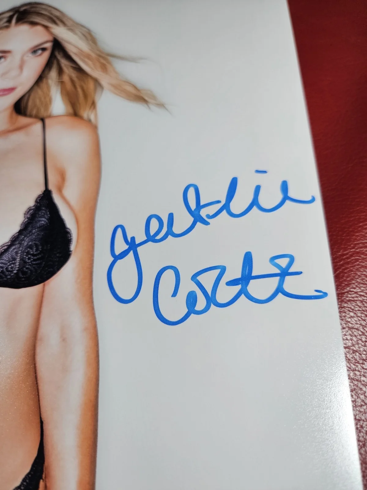Gabbie Carter — Gabbie Carter (Adult Film Star) Signed Autograhped 8x10 Photo, изображение 2