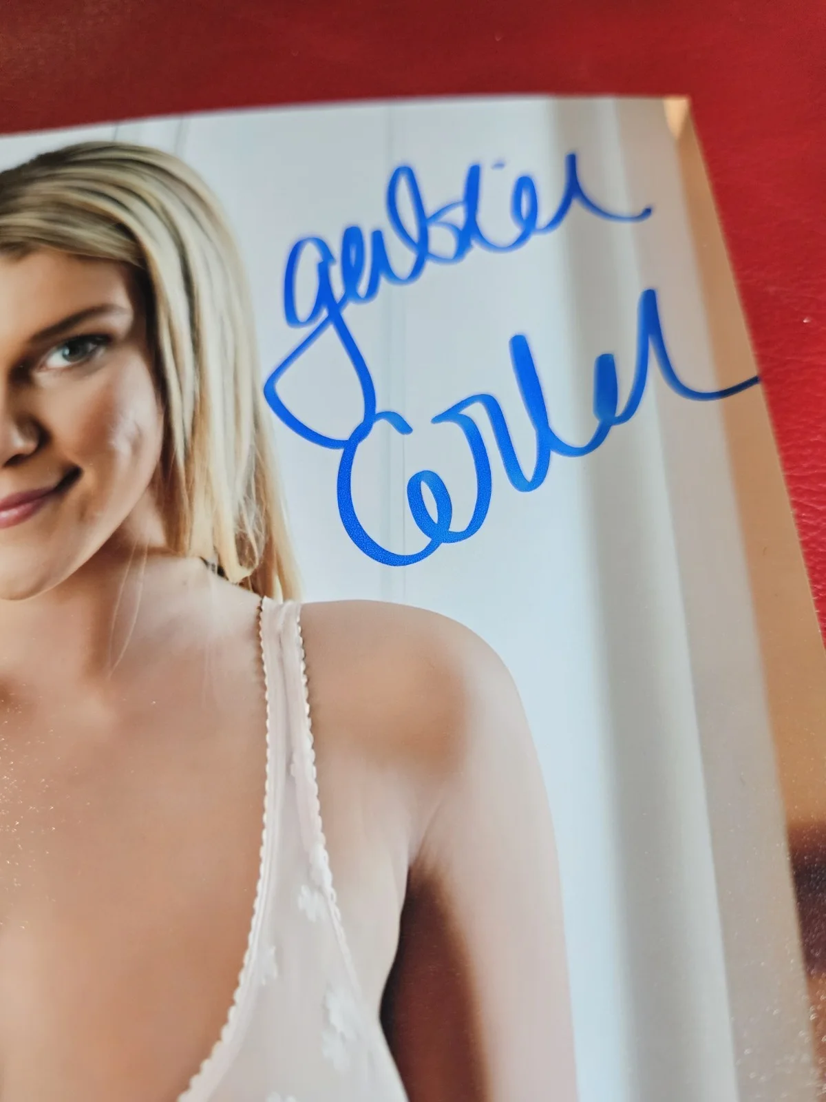 Gabbie Carter — Gabbie Carter (Adult Film Star) Signed Autograhped 8x10 Photo, изображение 2