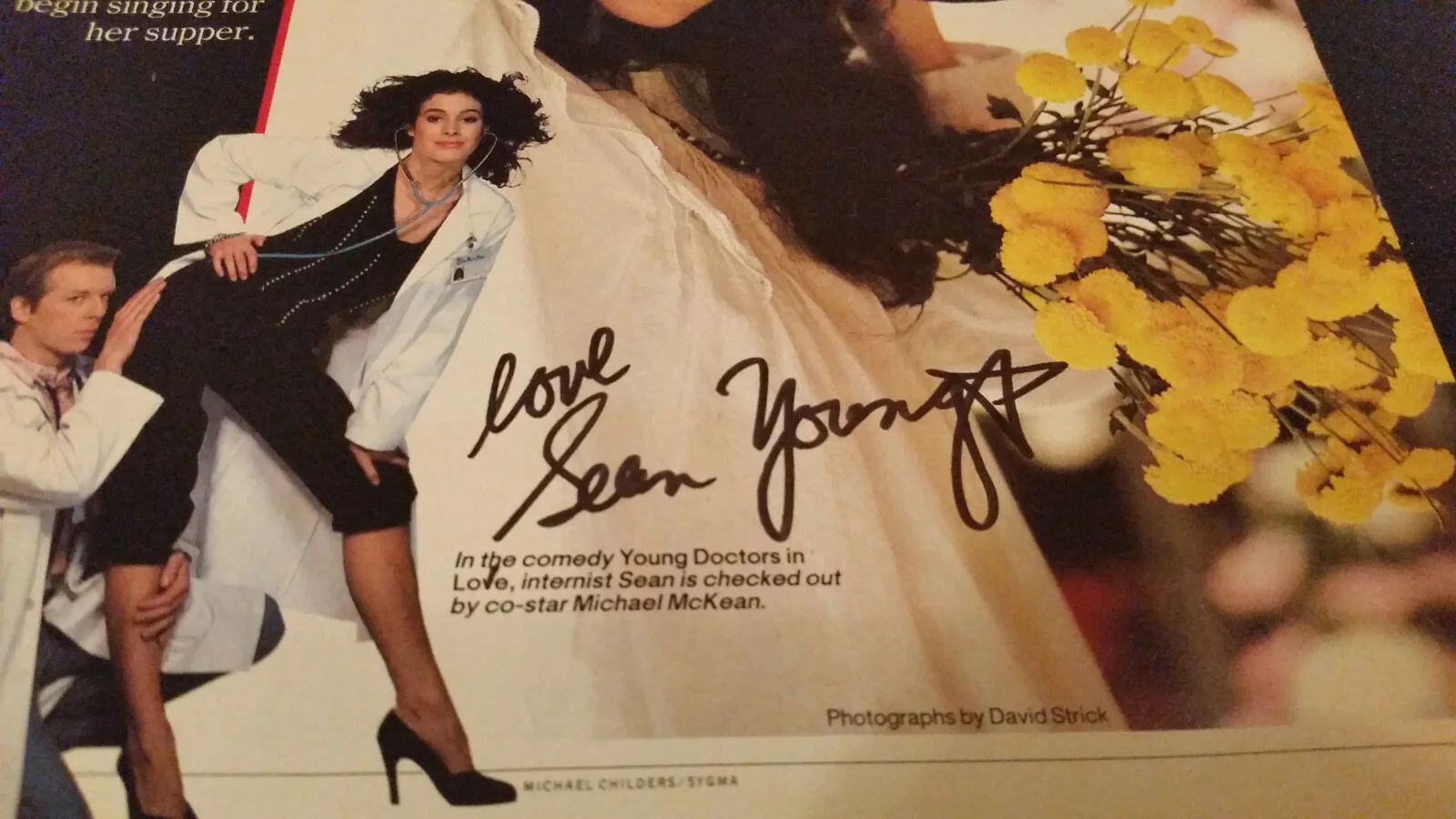 Sean Young — Sean Young Autographed Color magazine picture Guaranteed 2 Pass Actress, image 2