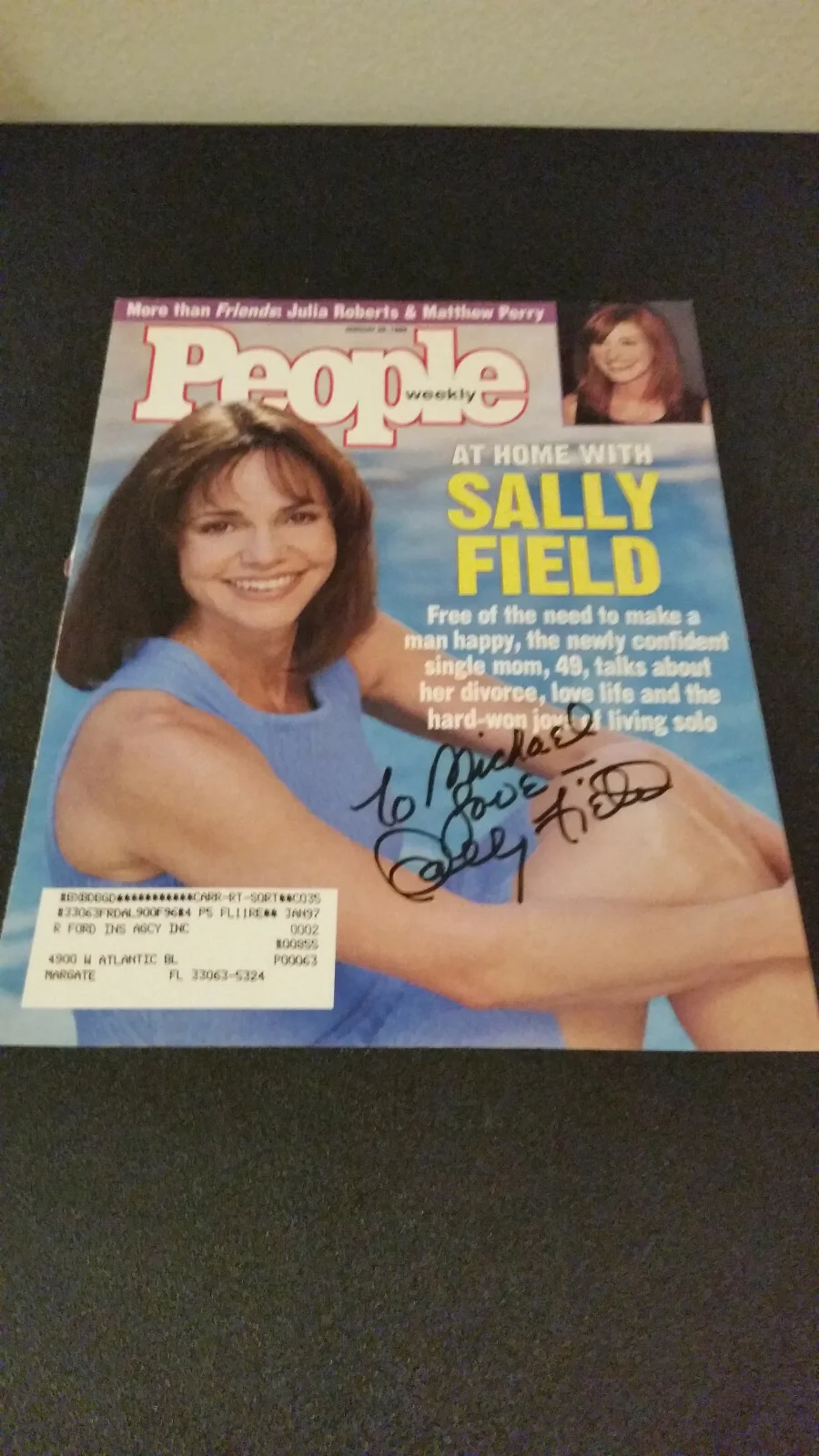 Sally Field — Sally Field Autographed Color magazine picture Guaranteed 2 Pass Actress