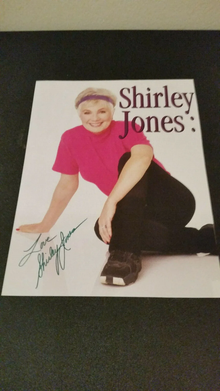 Shirley Jones — Shirley Jones Autographed Color magazine picture Guaranteed 2 Pass Actress