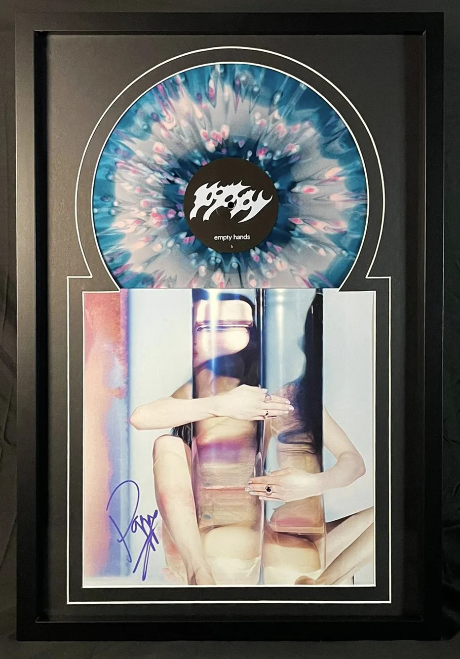 SIGNED JSA & FRAMED 🤟 POPPY EMPTY HANDS Limited #200/299 VINYL LP Autographed, image 2