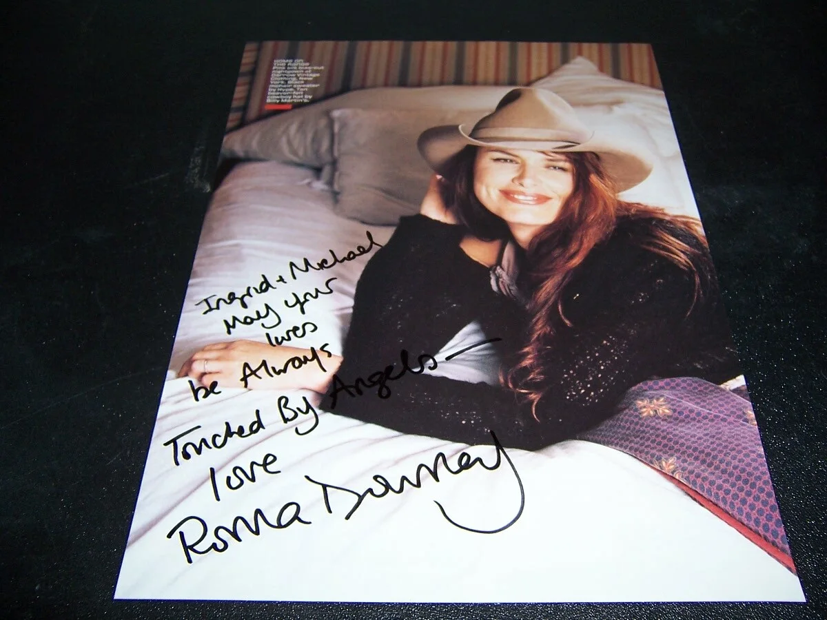 Roma Downey — Roma Downey Autographed Color magazine picture Guaranteed 2 Pass Actress