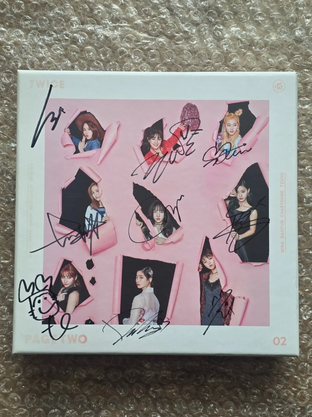 Jyp Twice Promo Sticker PAGE TWO Album Autographed Hand Signed, изображение 4