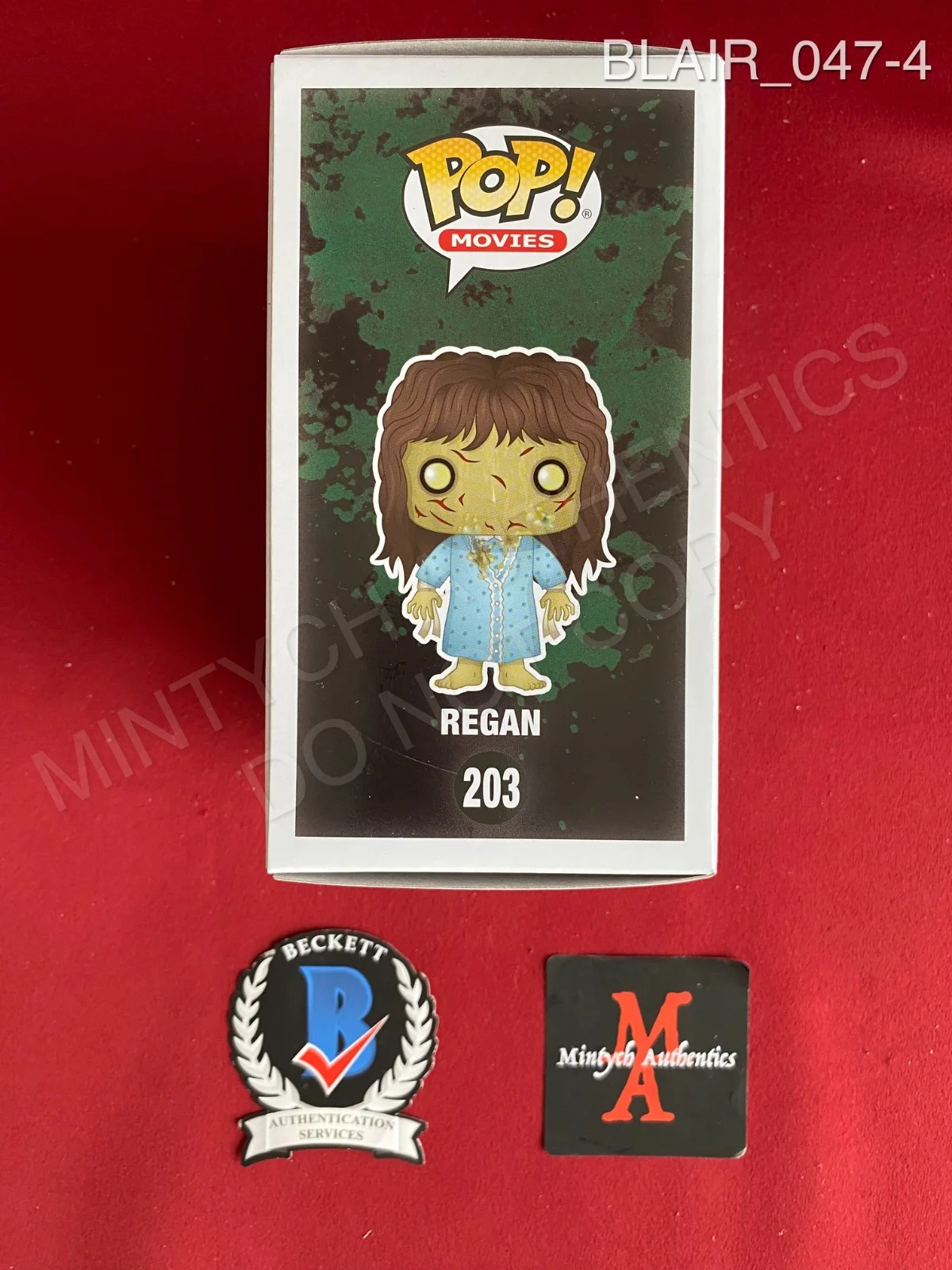 Linda Blair — Linda Blair autographed signed Regan funko pop #203 The Exorcist Beckett COA, изображение 4