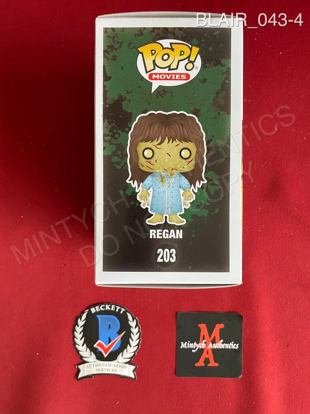 Linda Blair — Linda Blair autographed signed Regan funko pop #203 The Exorcist Beckett COA, изображение 4
