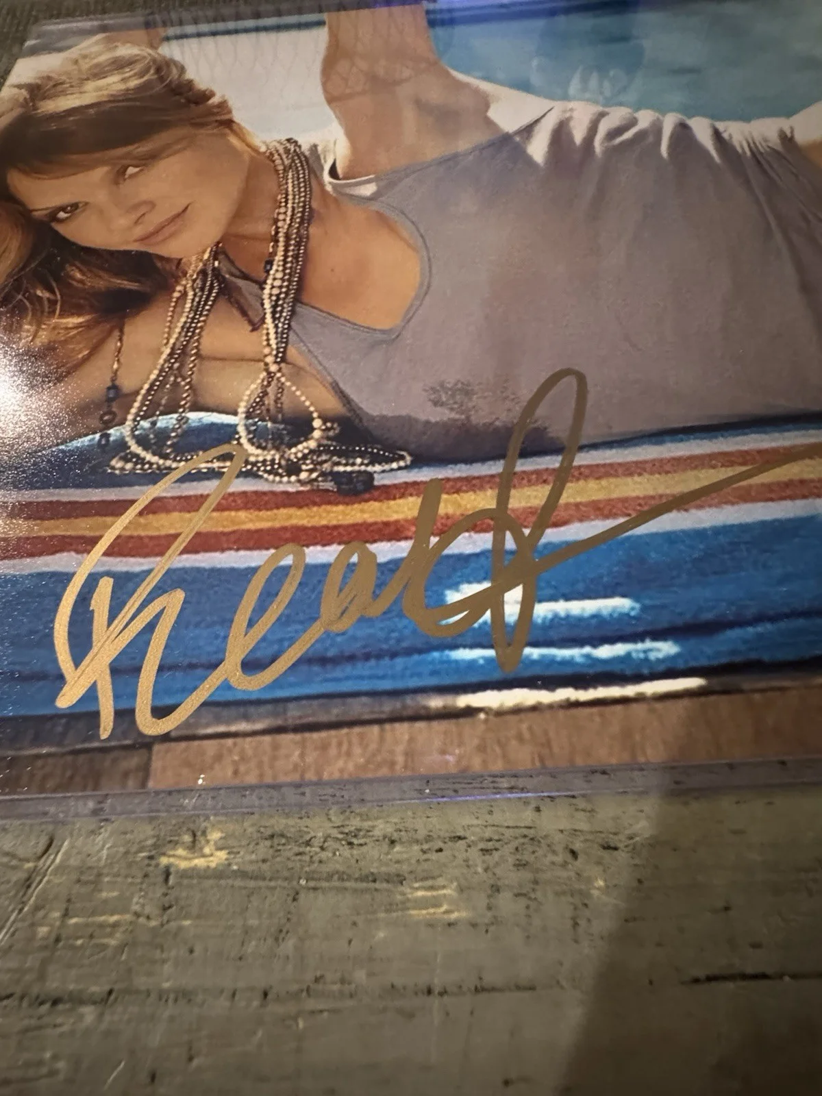 Beau Garrett Sexy Autographed Signed 8x10 Photo COA The Madison Star Actress, изображение 2