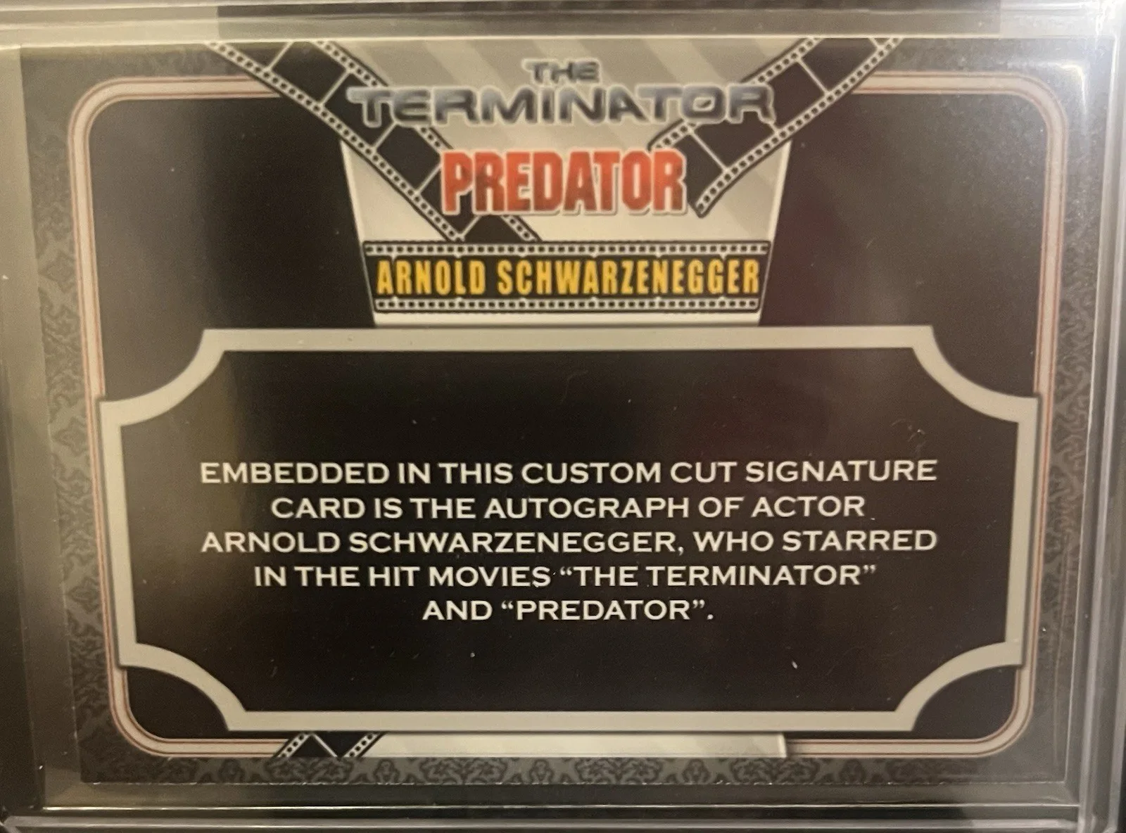 Arnold Schwarzenegger — ARNOLD SCHWARZENEGGER SIGNED THE TERMINATOR & PREDATOR CUT AUTO AUTHENTIC CARD, image 4
