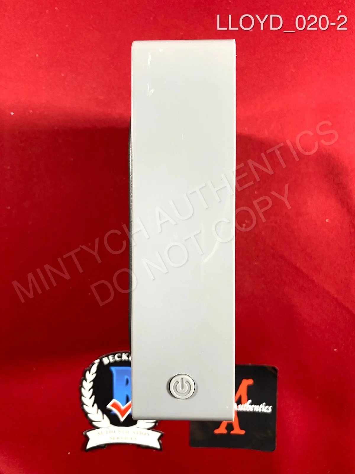 Christopher Lloyd — Christopher Lloyd signed Back to the Future Flux Capacitor prop replica Beckett, image 2