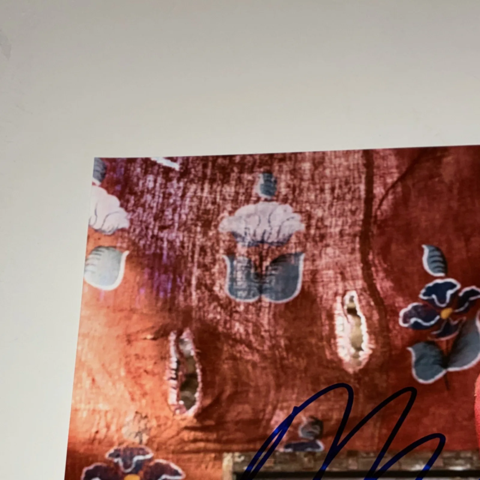 Mena Massoud Aladdin Movie Actor Disney Autographed 8x10 Signed w proof pic, изображение 4