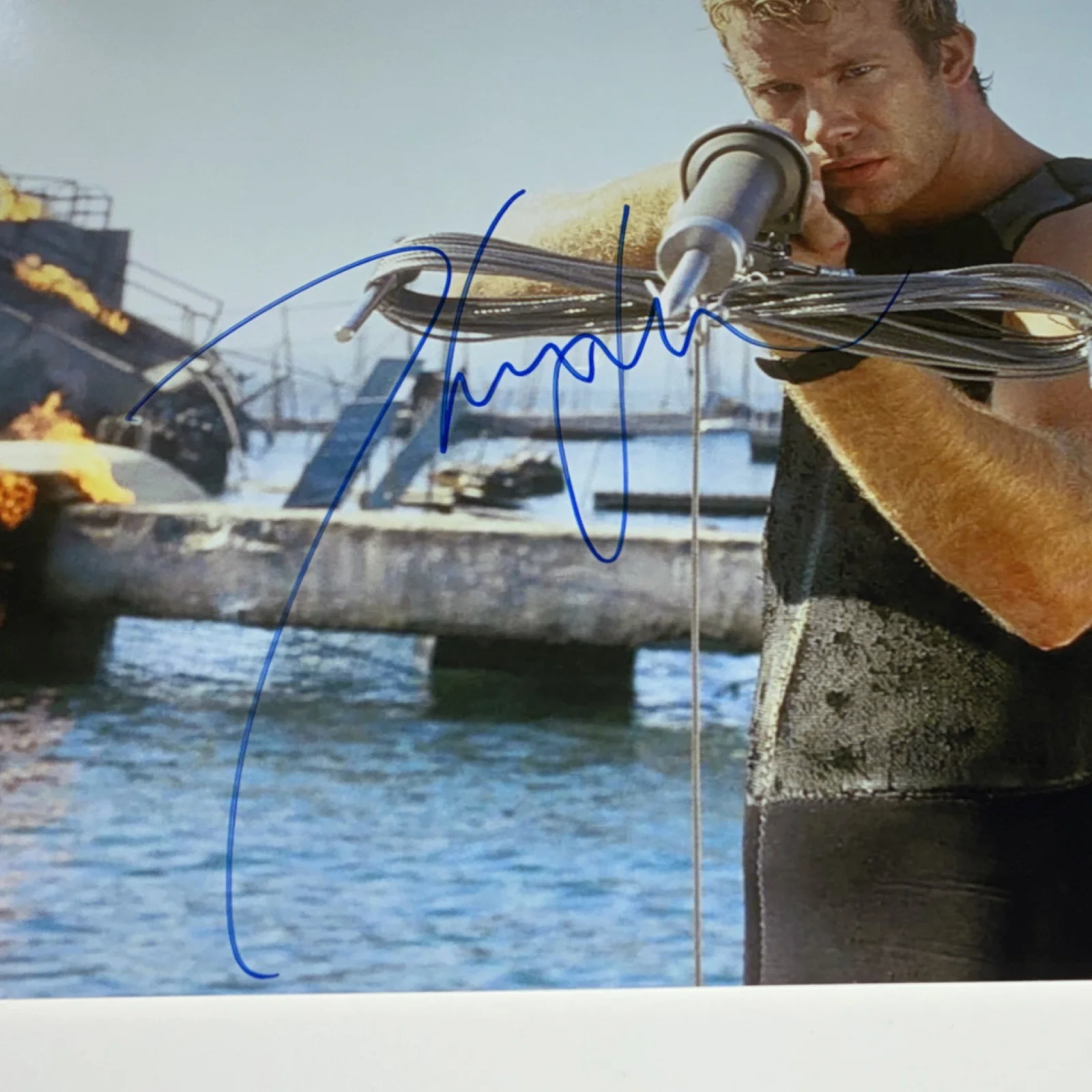 Thomas Jane Deep Blue Sea Actor Autographed 8x10 Signed DAMAGE READ, image 2