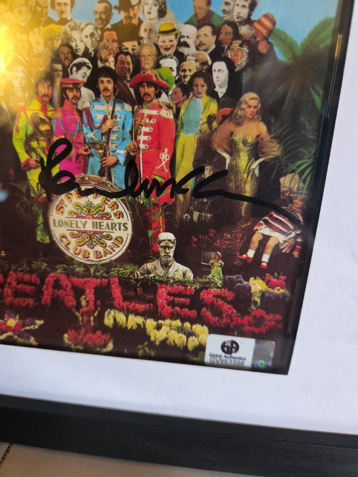 PAUL McCARTNEY signed "Lonely Hearts band"BEATLES FRAMED" CD Album GLOBAL GA LOA, изображение 5