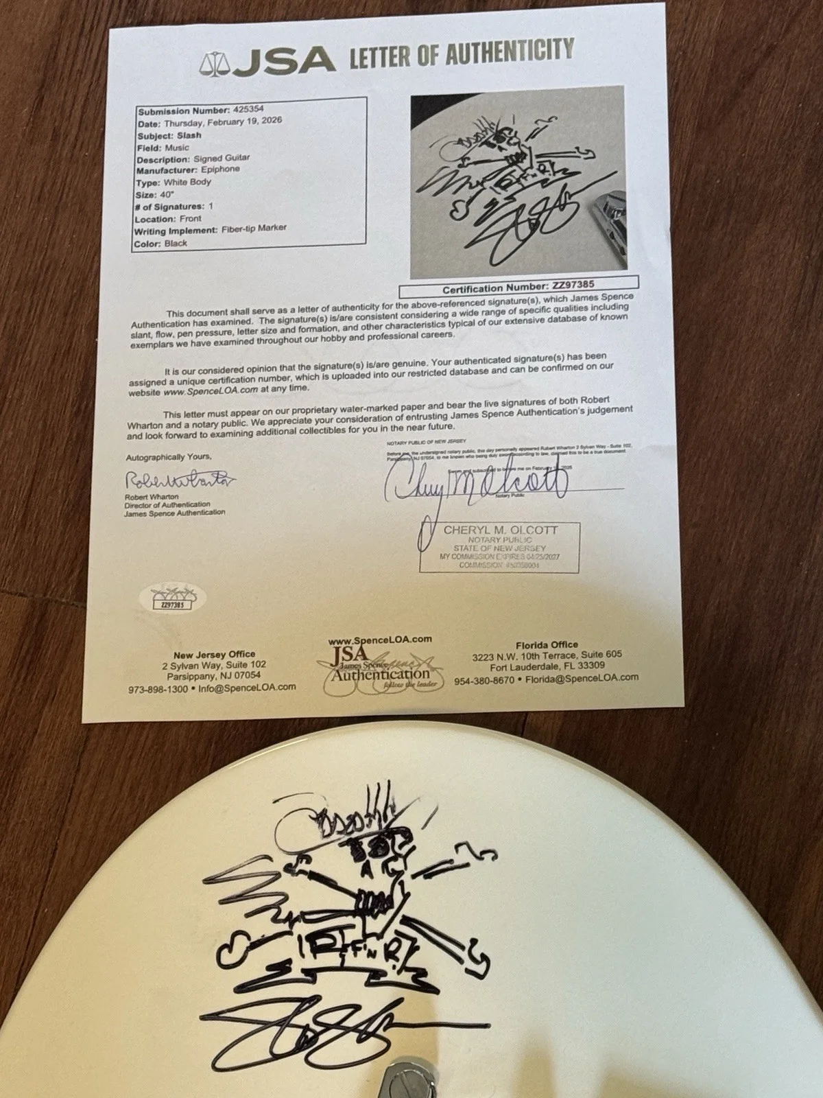 (JSA LOA) SIGNED “SLASH” OF GUNS N’ ROSES ELECTRIC GUITAR CUSTOM DOODLE SKETCH🔥, image 2