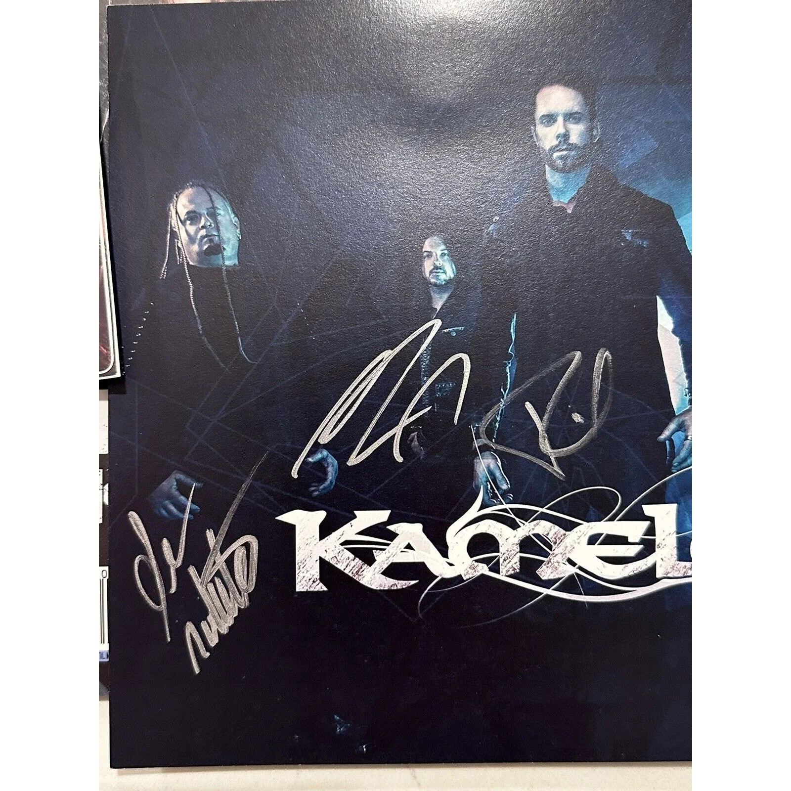 KAMELOT SIGNED PHOTO AUTOGRAPHED 8x10, STICKER OUTBURN MAGAZINE, image 3