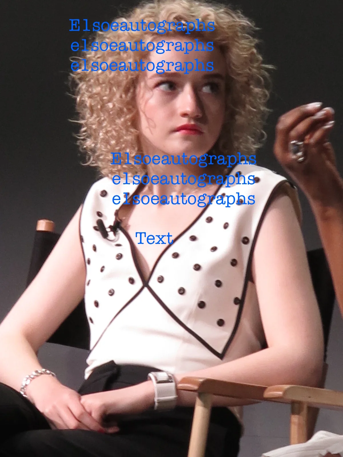 Lily Tomlin — Lily Tomlin signed 8X10 photo In Person. Exact Proof - 9 To 5, Grace Frankie, image 5