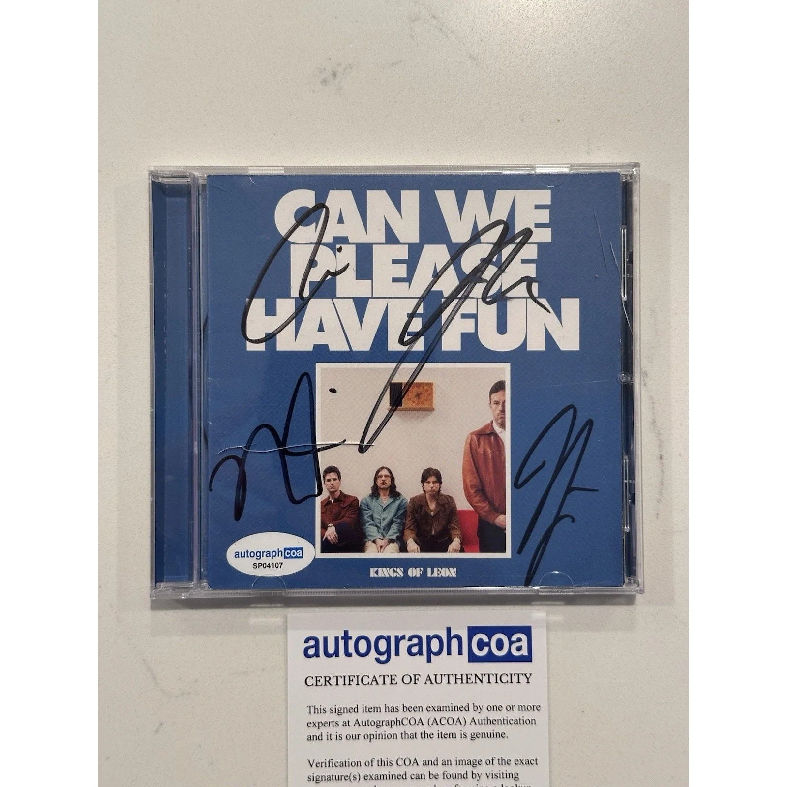 Kings of Leon - Can We Please Have Fun SIGNED CD AUTOGRAPH COA ACOA #2, изображение 3