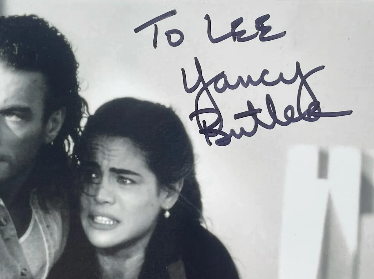 Yancy Butler — Yancy Butler Authentic Hand Signed 8x10 Photo Actress Hard Target Witchblade, image 2