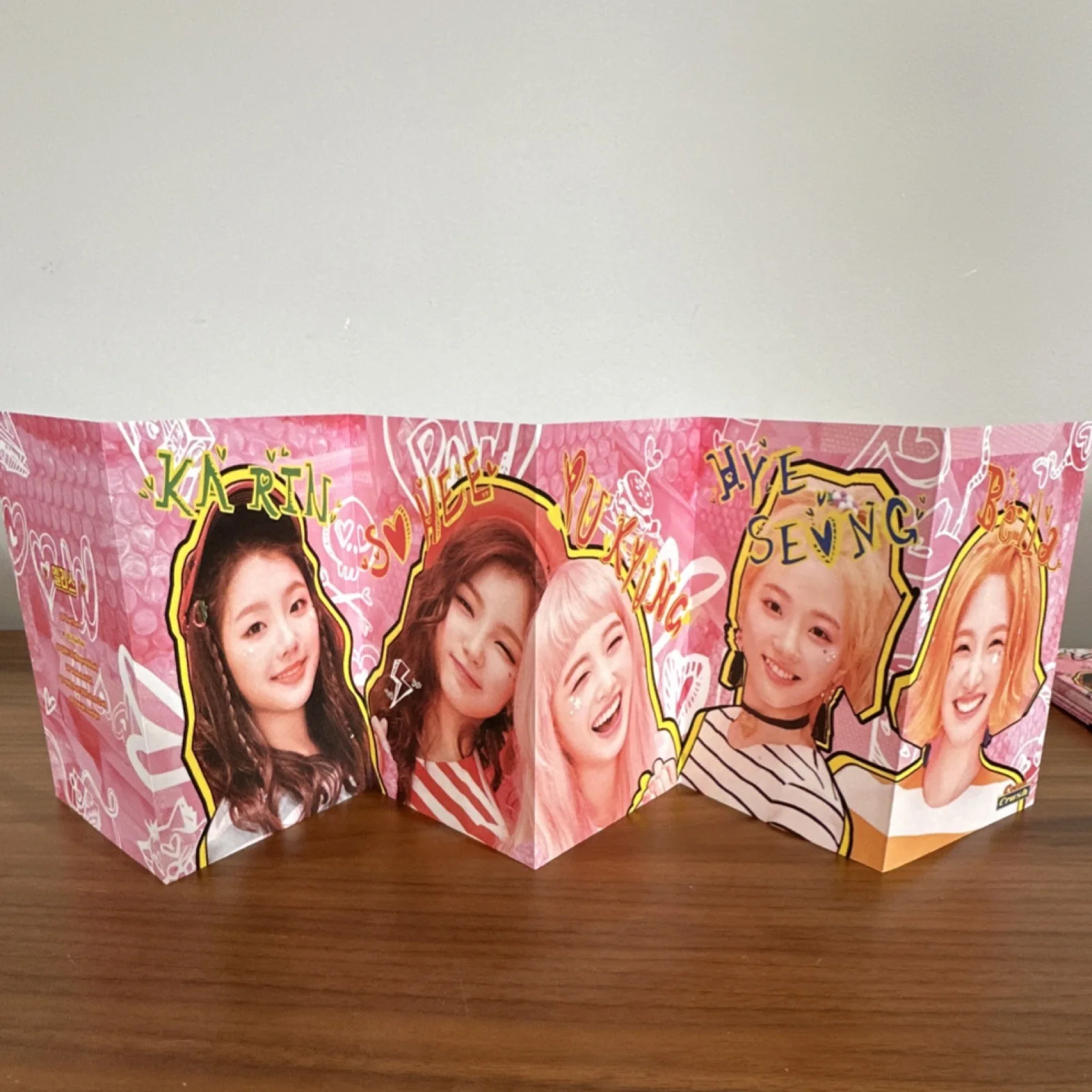 ELRIS Color Crush Autographed 1st Mini Album Booklet + All Inserts, изображение 4