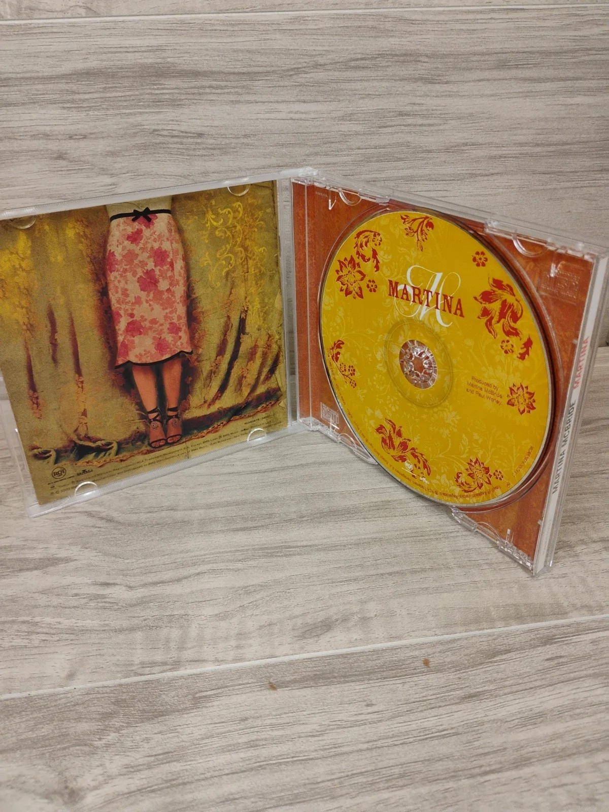 SIGNED Martina McBride CD MARTINA 2003 Country Autographed, image 3