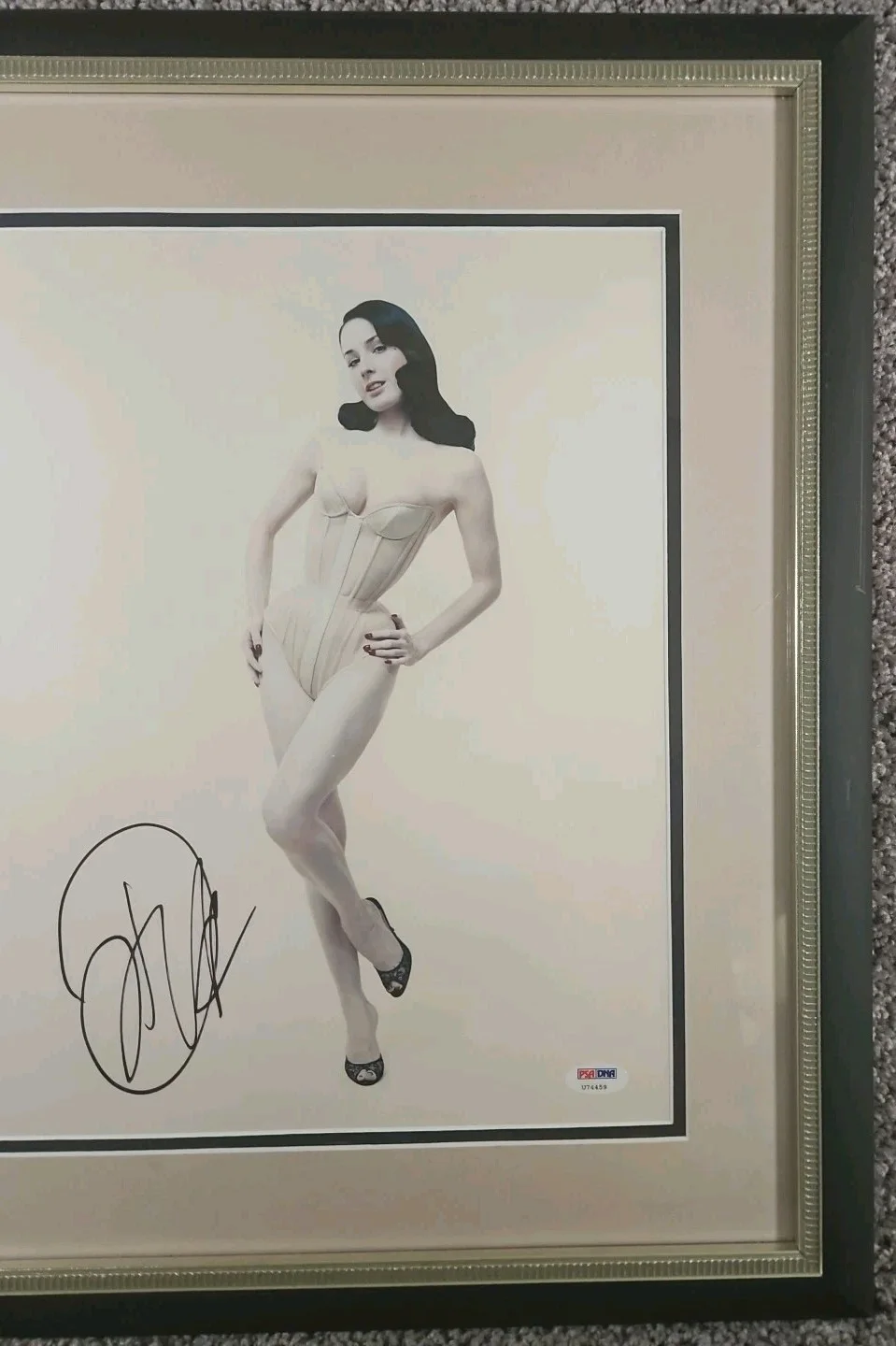 dita von teese — Framed Dita Von Teese Autographed Certified Burlesque Picture., image 3
