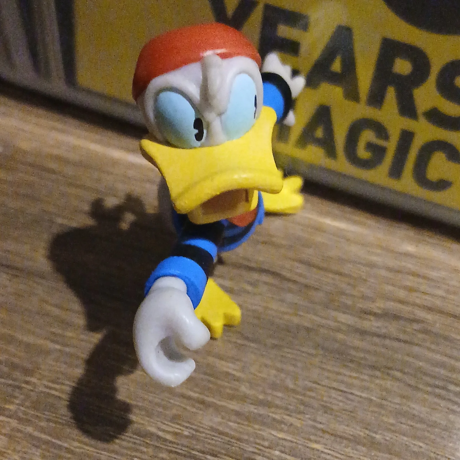 Disney - Daffy Duck Pirate Mini little Figure Toy Disneyland item Character fame, изображение 2