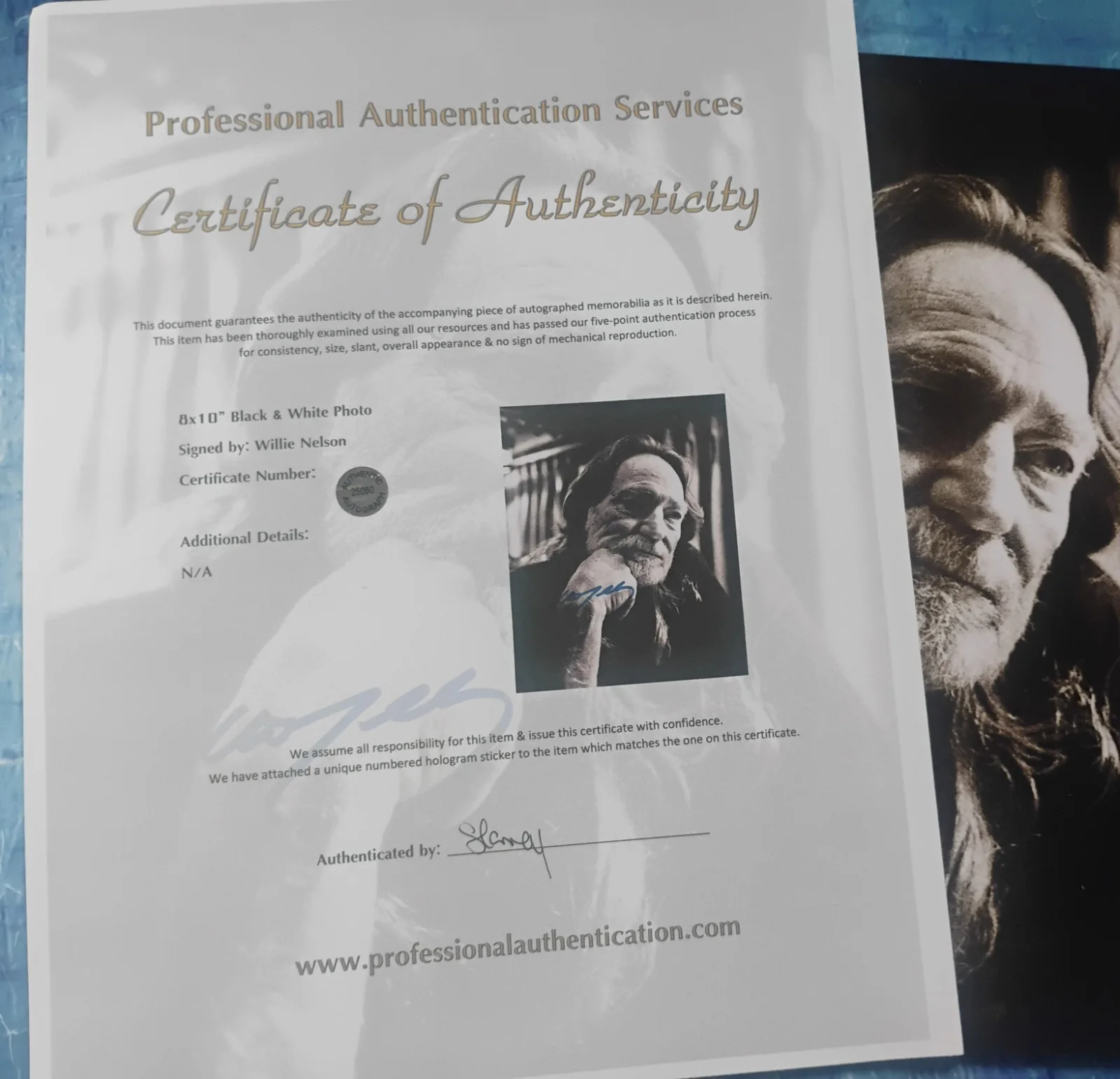Willie Nelson Hand Signed Autograph 8x10 Photo COA - NO US TARIFFS, image 4
