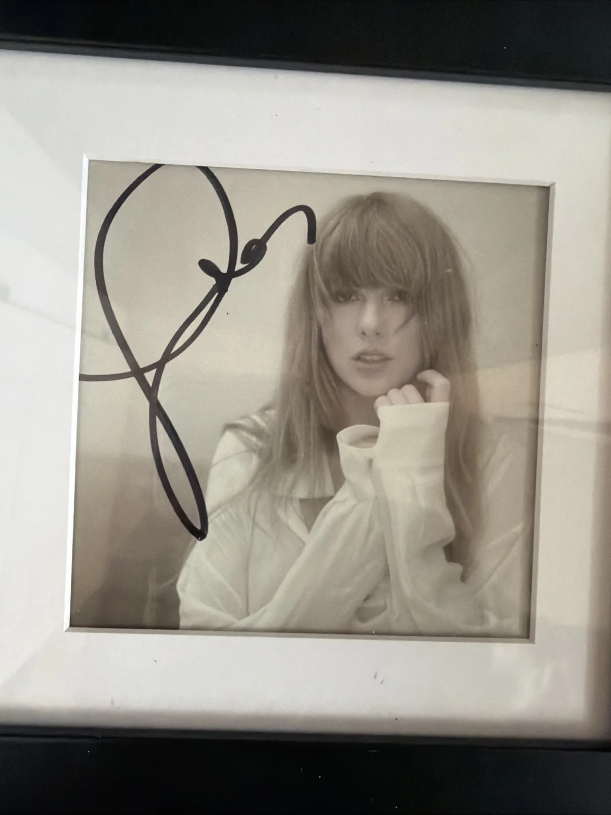 Taylor Swift SIGNED CD The Tortured Poets Department (TTPD) - Framed, image 3