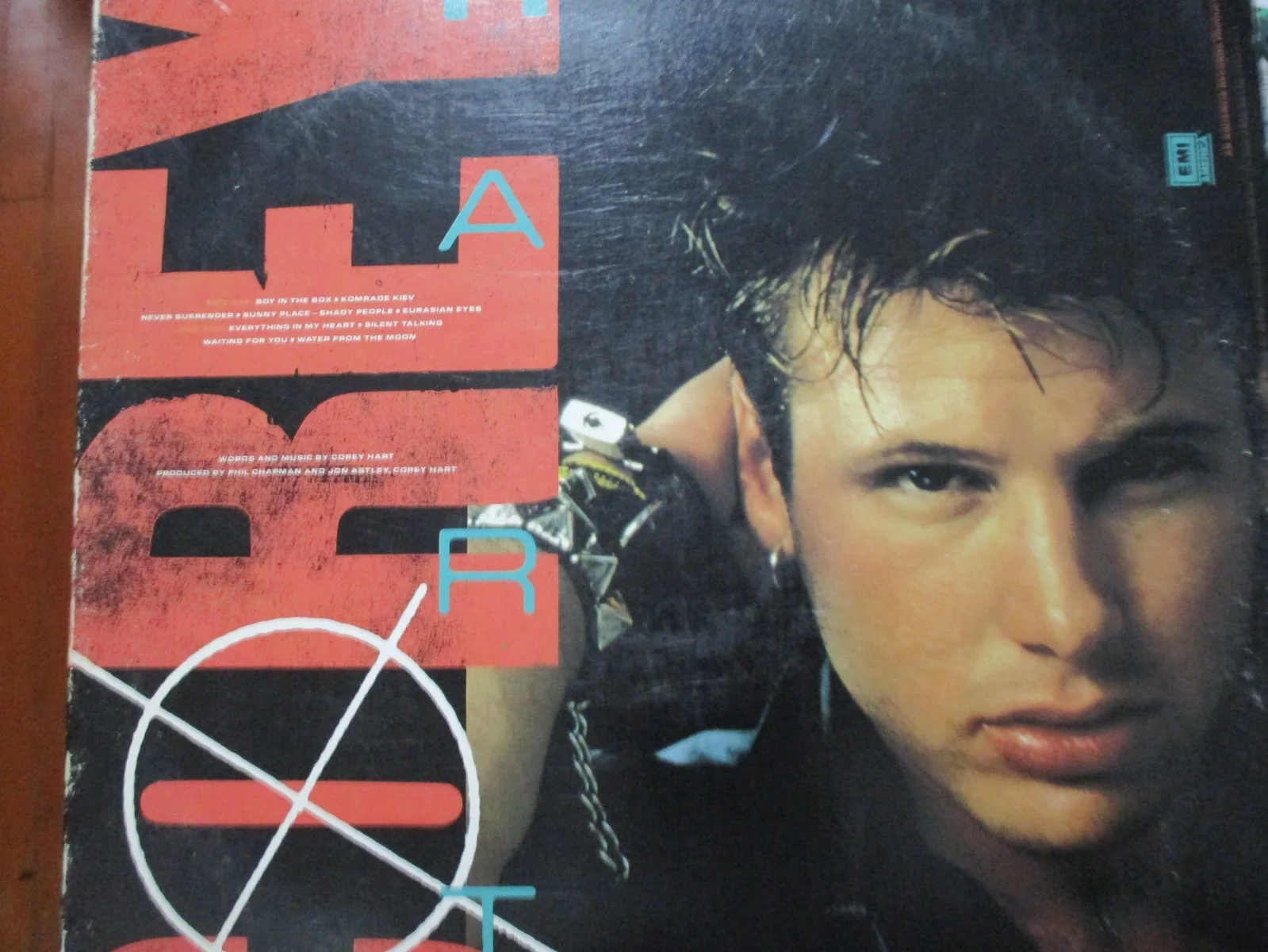 SIGNED COREY HART ALBUM (BOY IN THE BOX, 1985)!!, image 5