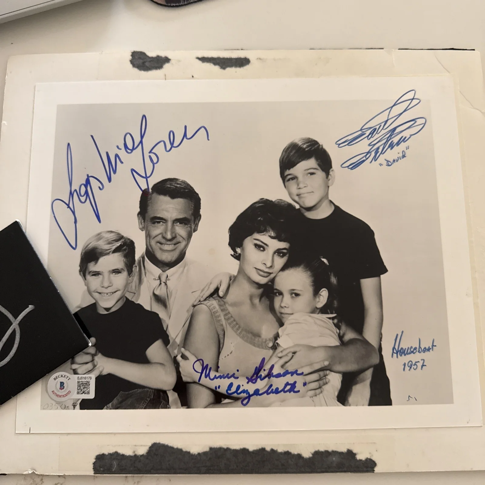 SOPHIA LOREN & Cast SIGNED Autograph PHOTO COA Beckett COA BAS Houseboat, изображение 5