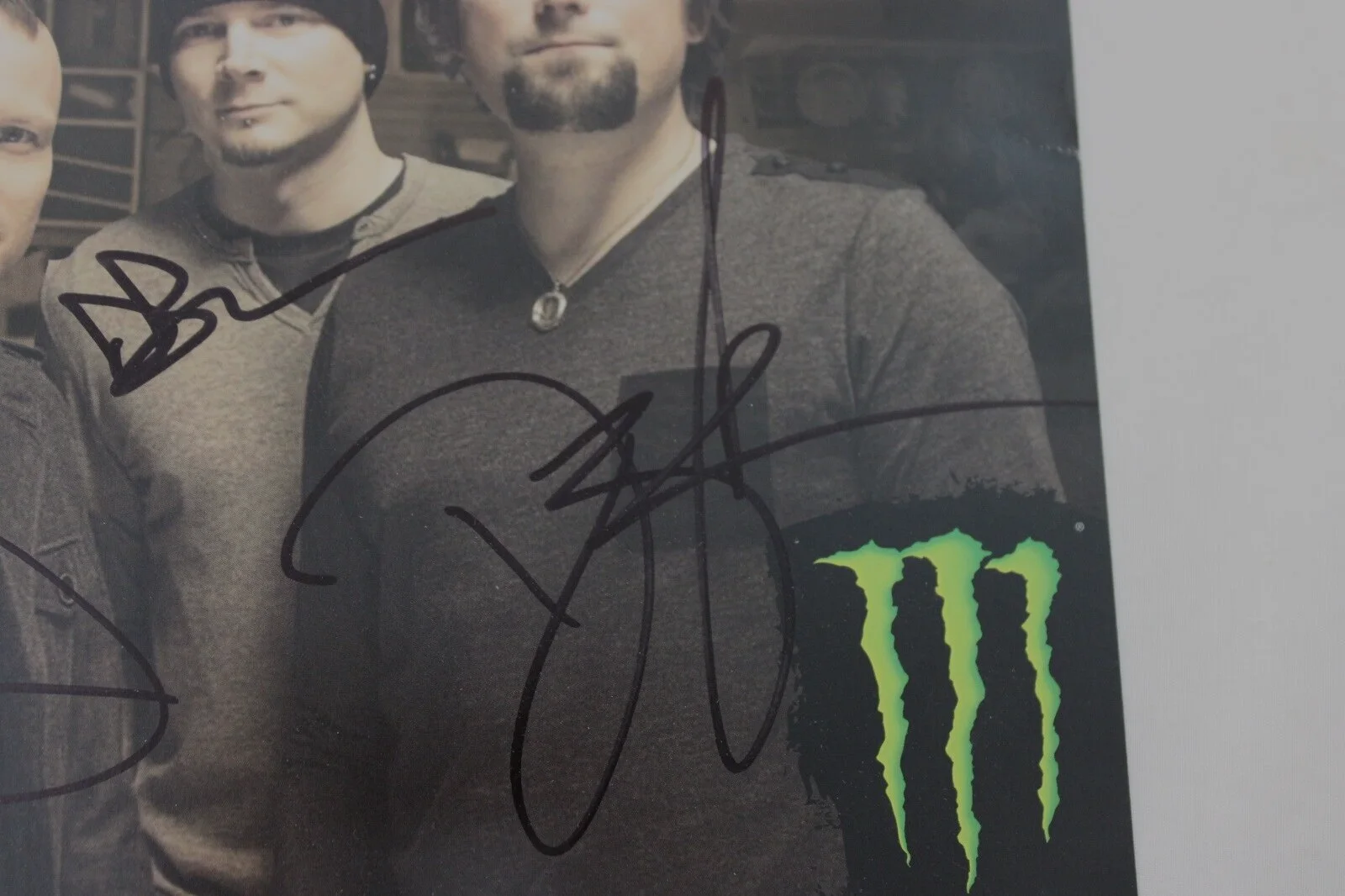 Theory of a Deadman Poster Signed Autographed Rock Band Carnival of Madness 2011, изображение 5