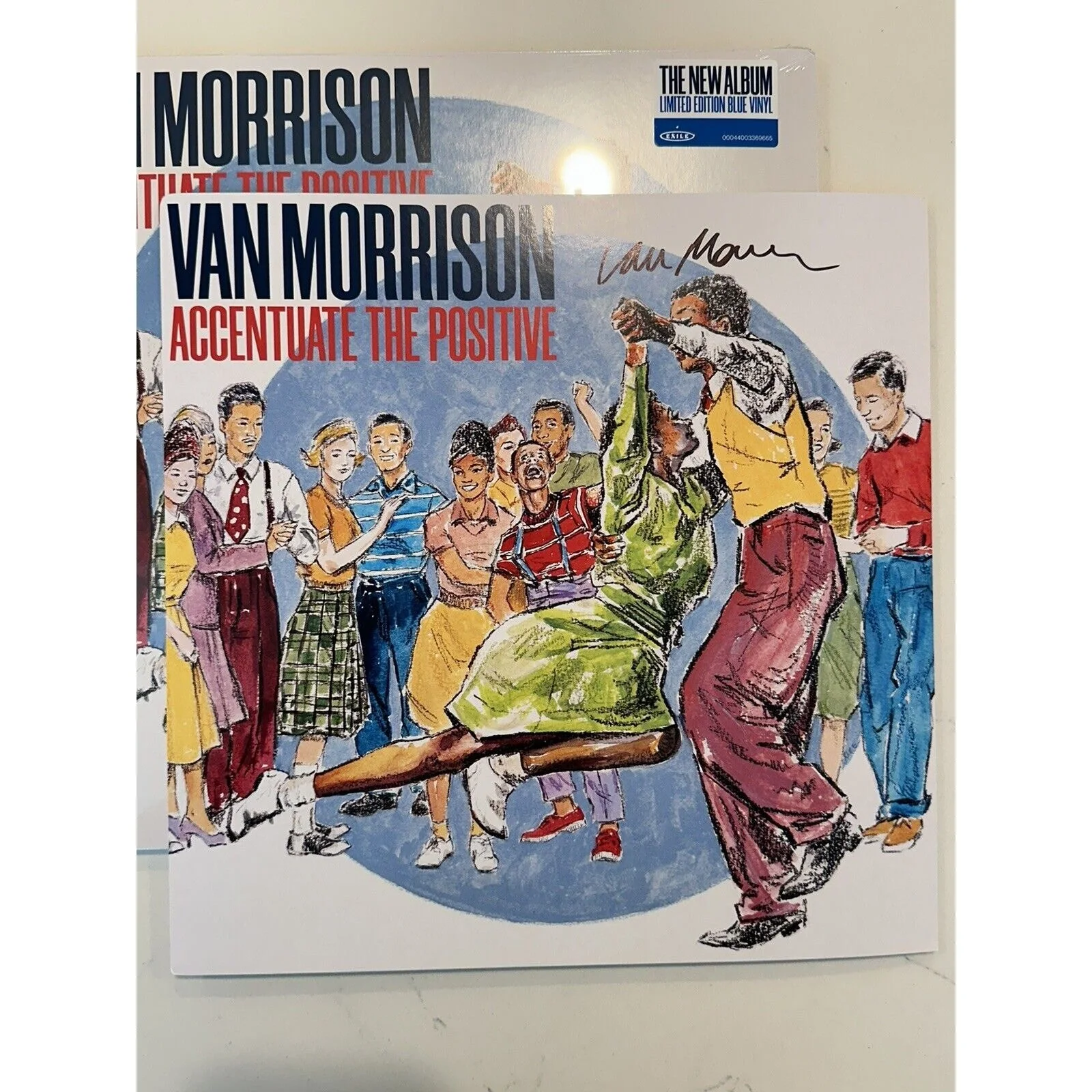 VAN MORRISON SIGNED AUTOGRAPH * Vinyl LP Accentuate The Positive Limited Blue, изображение 2