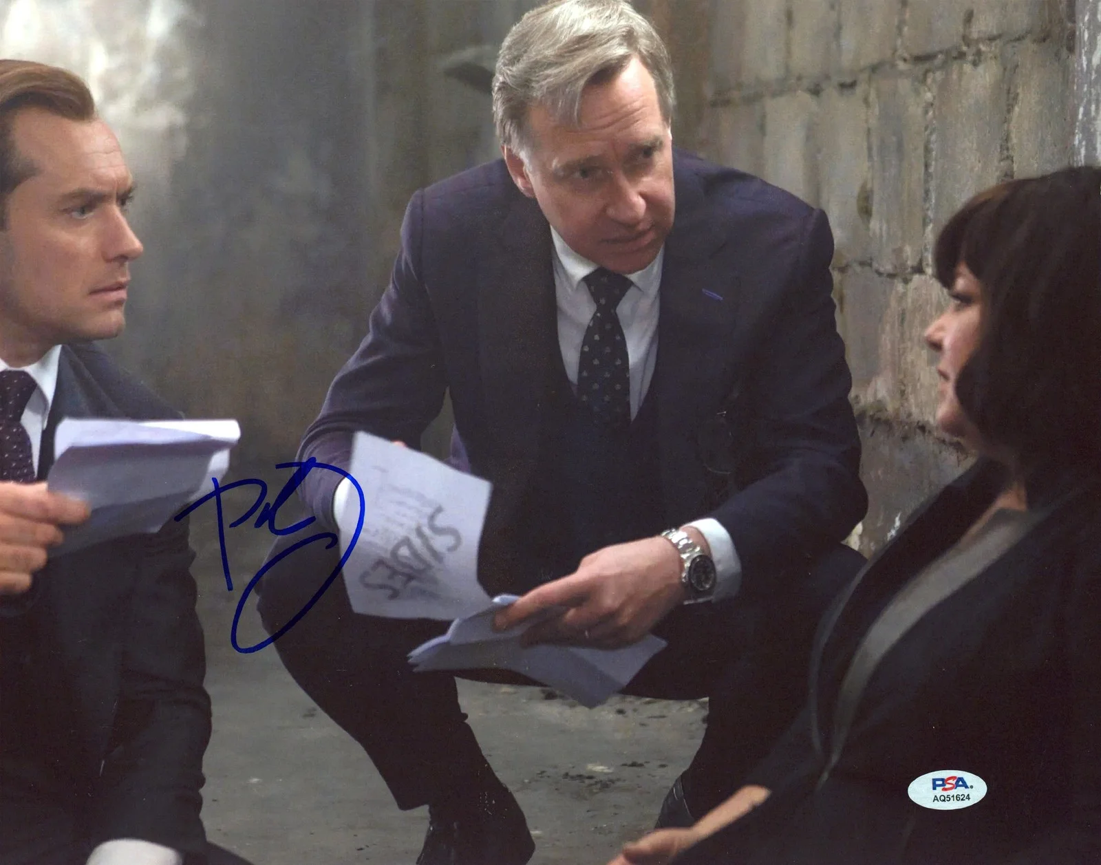 Paul Feig — Paul Feig Spy Authentic Signed 11x14 Horizontal Photo PSA/DNA #AQ51624