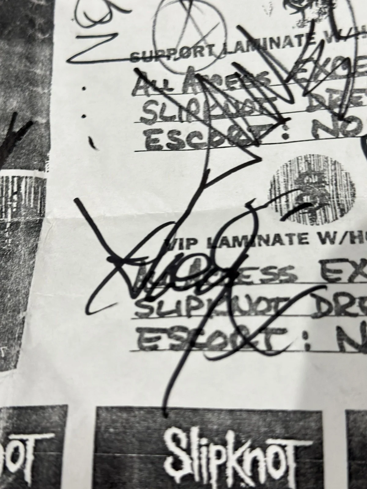 SLIPKNOT Backstage Pass Sheet SIGNED AUTOGRAPHED by 8 Joey Paul Corey Taylor, image 4