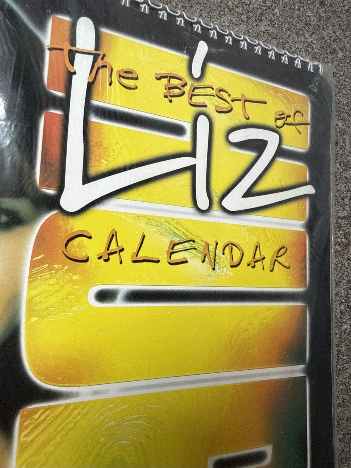 Liz Hurley Limited Edition Calendar 2002 NEW & UNOPENED!!, изображение 4
