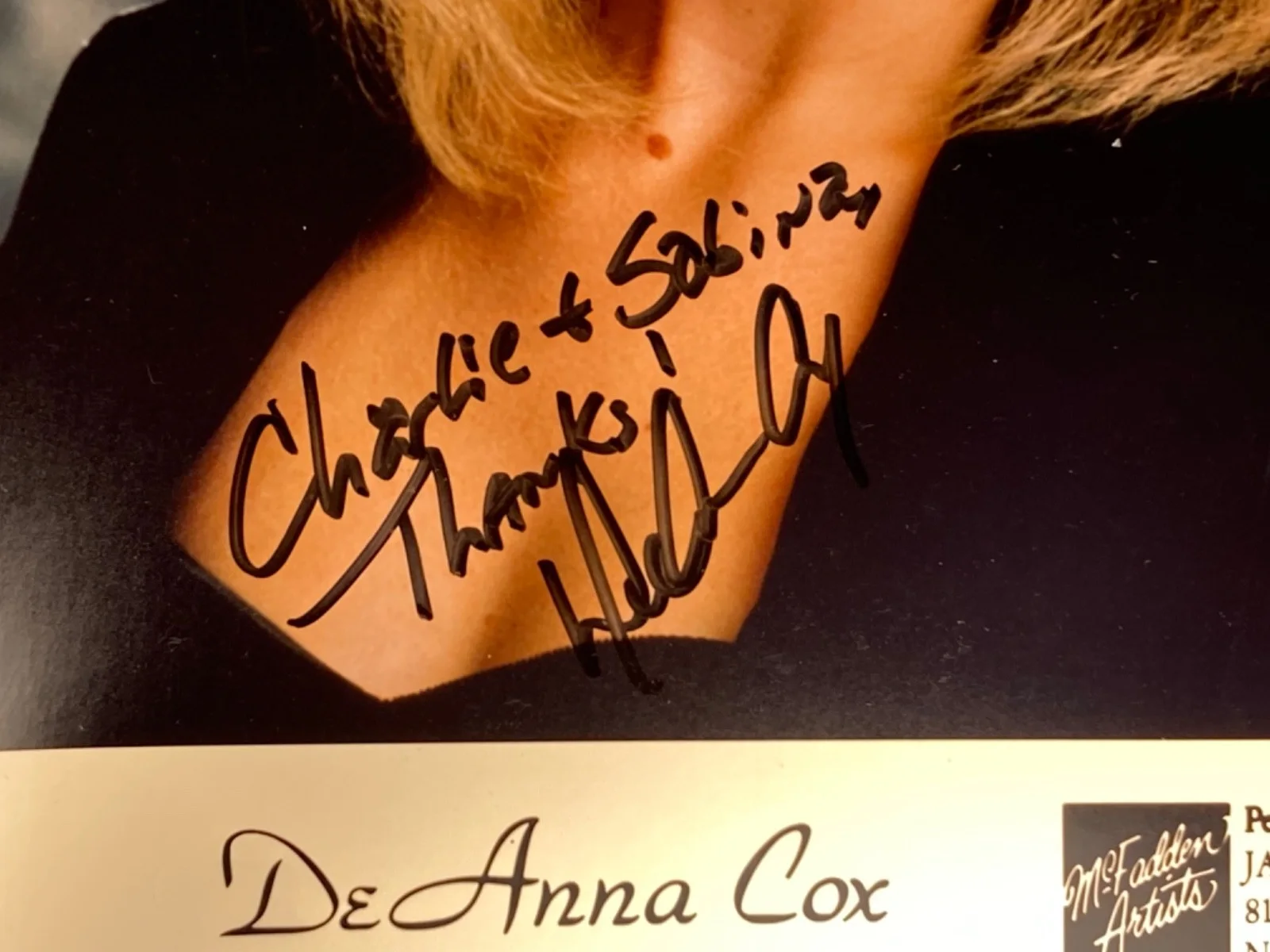 Hand SIGNED DeAnna Cox 7.5x10 Agency Photo (2) Country Music Singer, изображение 3