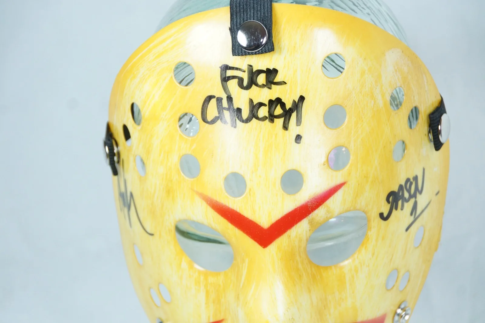 Ari Lehman — Jason Friday The 13th Hockey Mask Autographed By Ari Lehman Beckett COA F Chucky, изображение 2