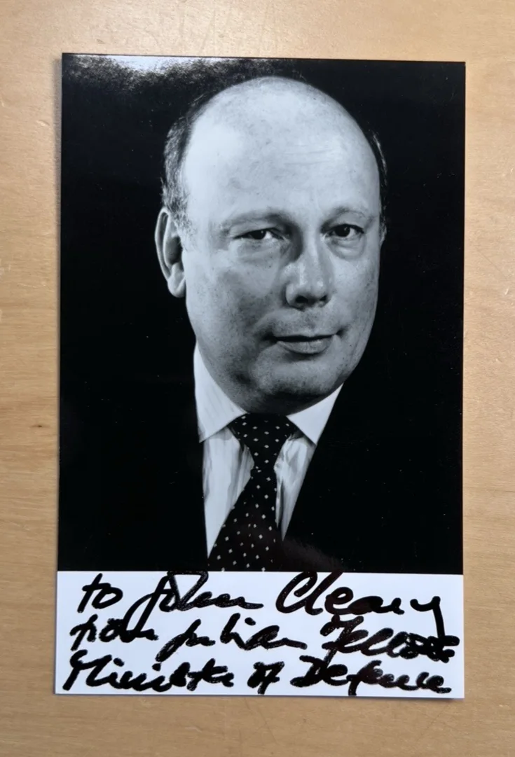 Julian Fellowes James Bond Franchise Tomorrow Never Dies Autograph Photo &Letter, изображение 5
