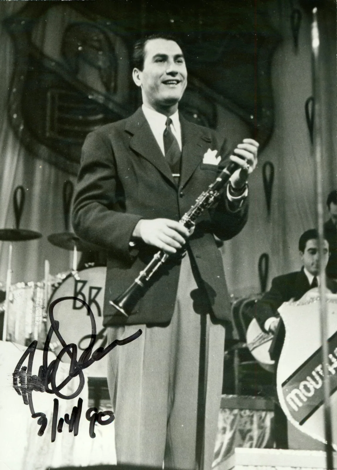 (2) ARTIE SHAW SIGNED PHOTOS, image 3