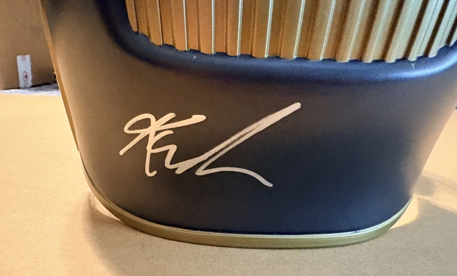 Samuel L. Jackson, Paul Rudd, Bettany, Gillan — Jackson, Rudd, Bettany , Gillan Signed Marvel Legends Star Lord Replica Helmet, image 3