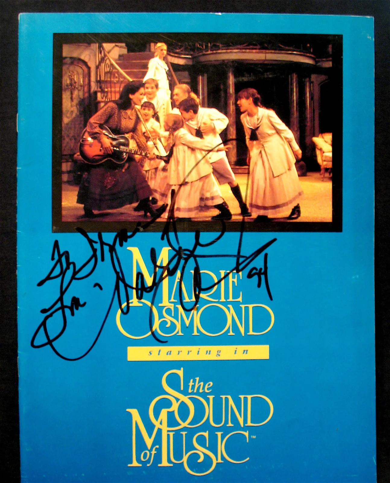 MARIE OSMOND-Rare Twice Autographed THE SOUND OF MUSIC Tourbook-THE OSMONDS, изображение 2