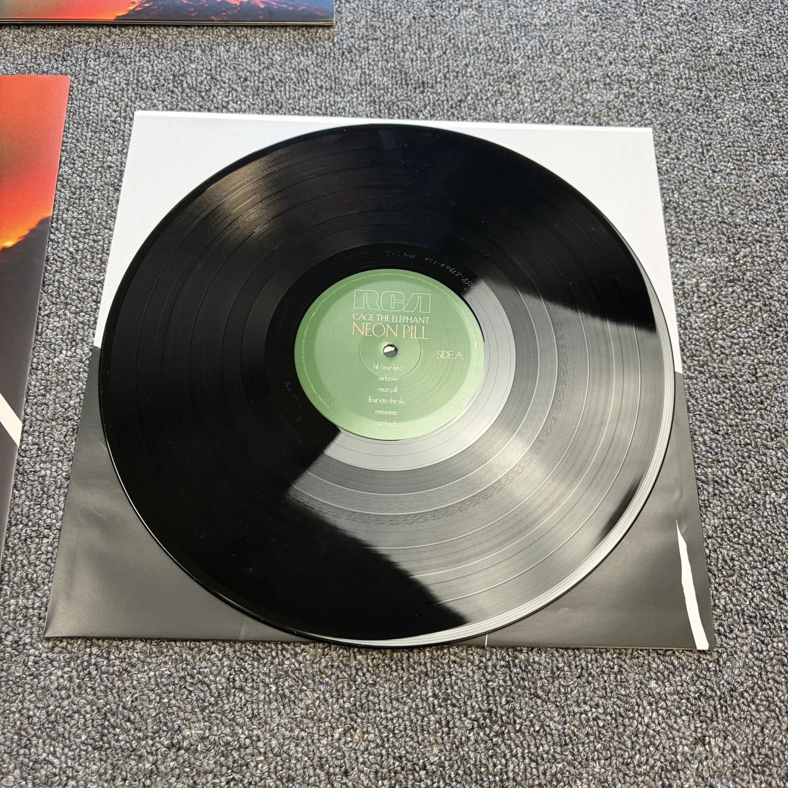 Cage the Elephant FULL BAND Signed Autographed NEON PILL Vinyl Record Album, image 3