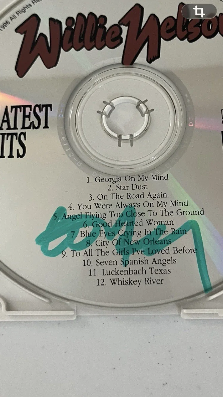 WILLIE NELSON SIGNED/AUTOGRAPHED CD, изображение 2