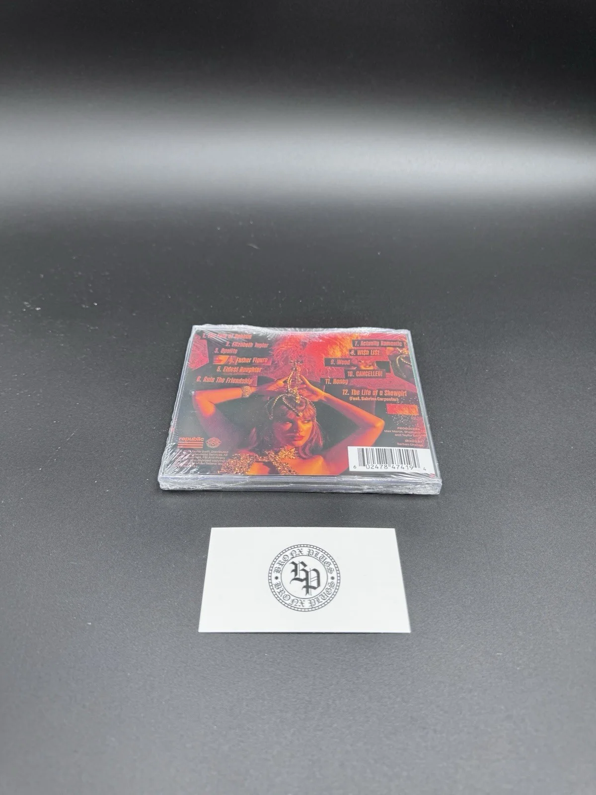 The Life of a Showgirl CD + Hand Signed Photo 4 × 1 (Ship same day), изображение 2