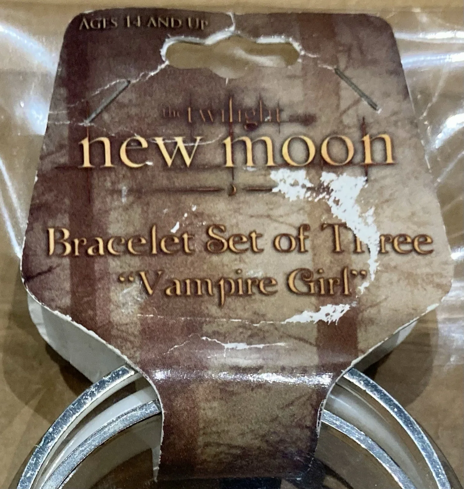 The Twilight Saga - New Moon - Bracelet Set of Three - “Vampire Girl” - RARE, изображение 2