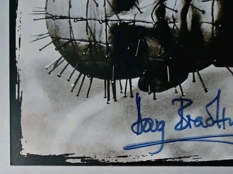 Doug Bradley — Doug Bradley Signed 5x7 Blue Autographed Photo Hellraiser Pinhead Iconic Ink COA, изображение 3