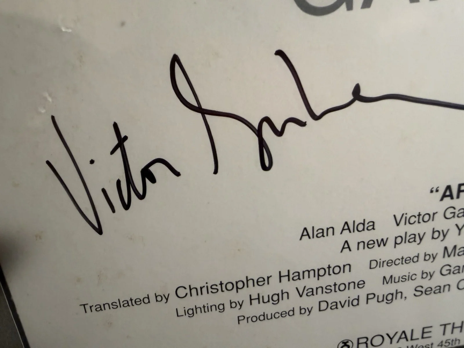 Original Theater Poster Signed by Alan Alda, Victor Garber, Alfred Molina in ART, изображение 4
