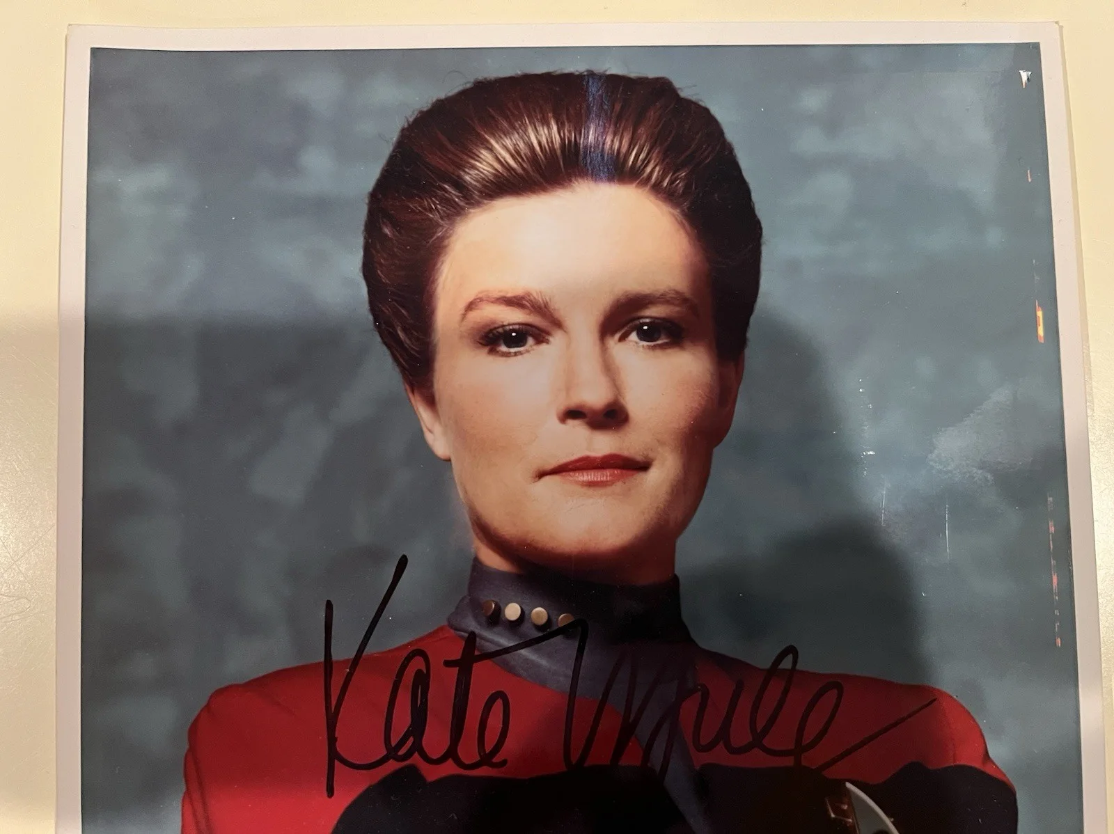 Kate Mulgrew — Kate Mulgrew Star Trek Voyager Autographed 8x10, изображение 3
