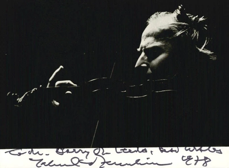Yehudi Menuhin — YEHUDI MENUHIN - AUTOGRAPHED INSCRIBED PHOTOGRAPH 1978