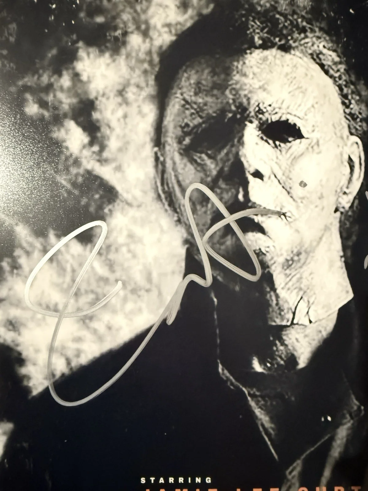 JAMIE LEE CURTIS, KYLE RICHARDS, JUDY GREER — JAMIE LEE CURTIS,KYLE RICHARDS AND JUDY GREER SIGNED HALLOWEEN 11x17 PHOTO BAS-B, image 2